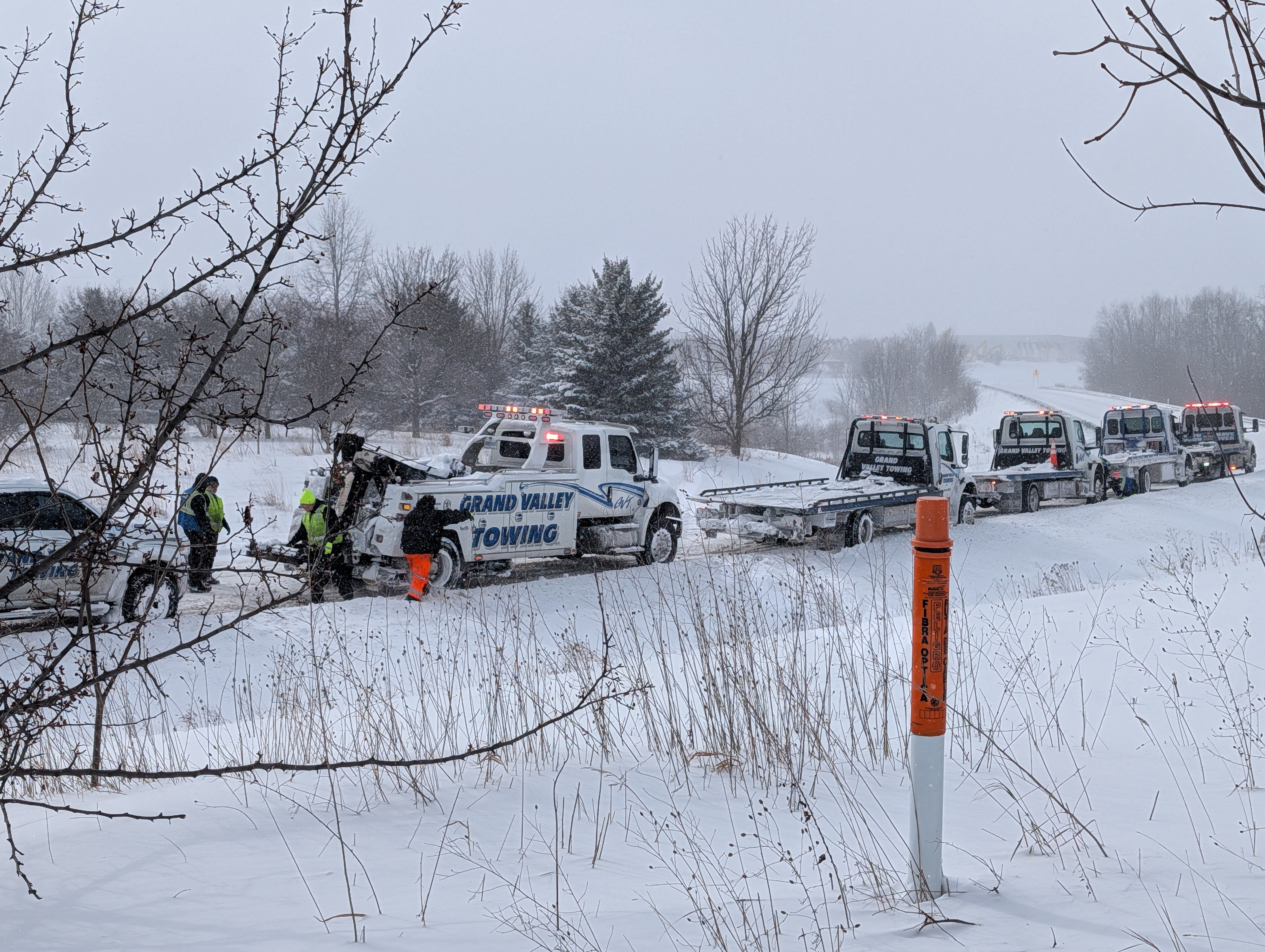 Massive 100-car crash on I-196 in Hudsonville causing traffic chaos in West Michigan