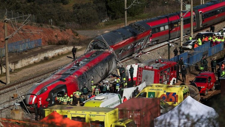 Pope offers prayers for Spain train accident victims