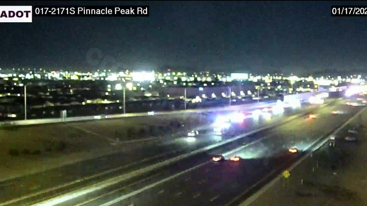 Search for suspect in Phoenix freeway shooting, car overturning