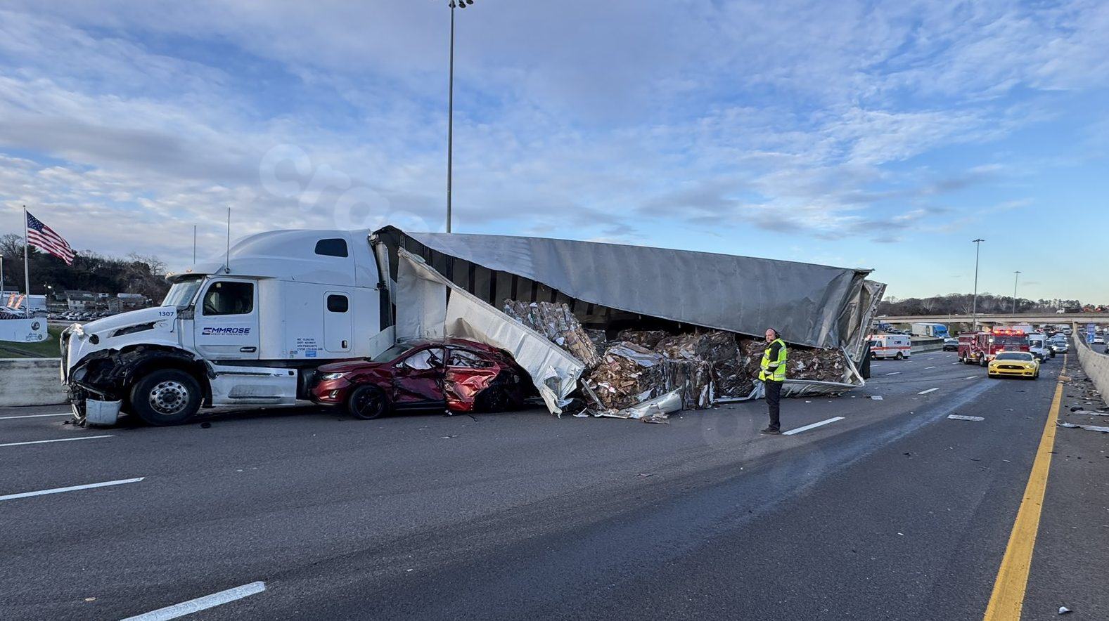 I-640 West Shut Down Due to Tractor-Trailer Accident, Fuel Spill