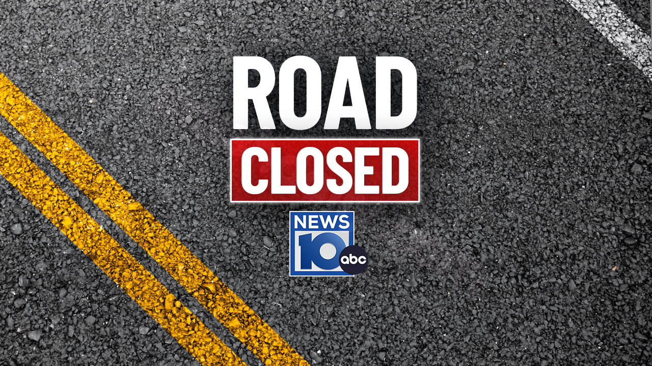 Traffic accident blocks all lanes on Thruway heading south near West Coxsackie