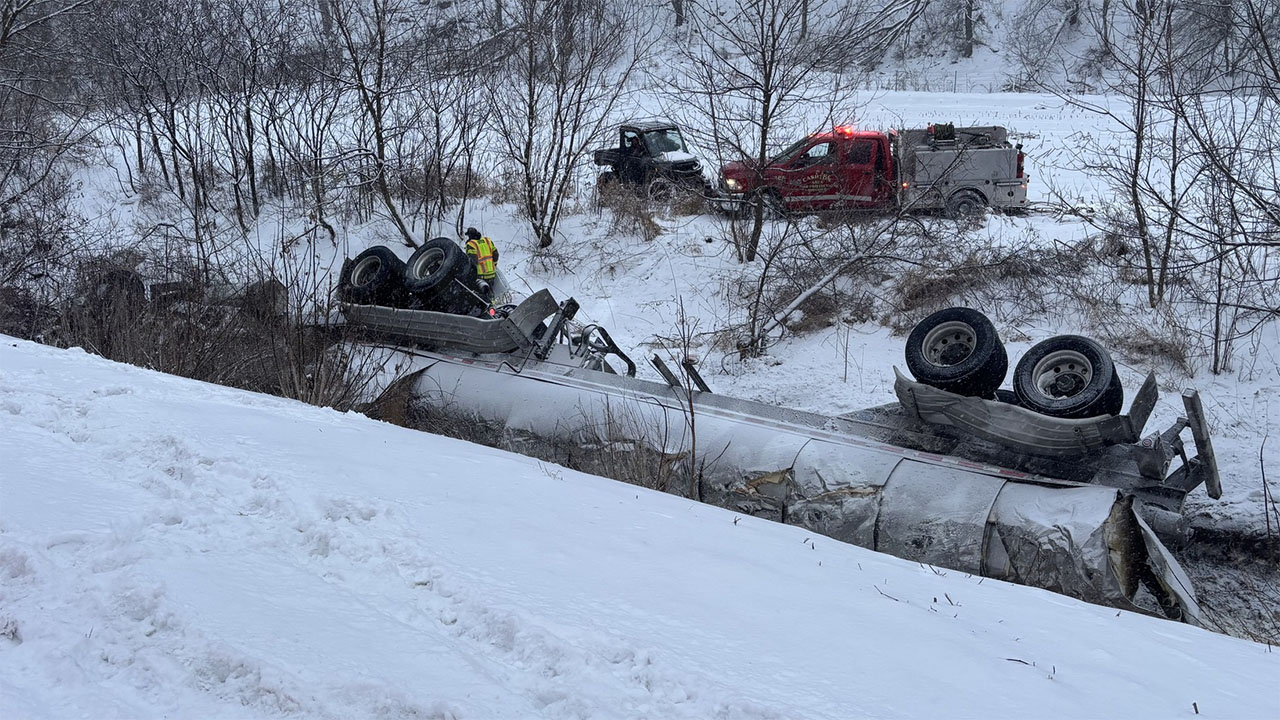 Driver injured and dairy spilled in Wisconsin milk truck accident
