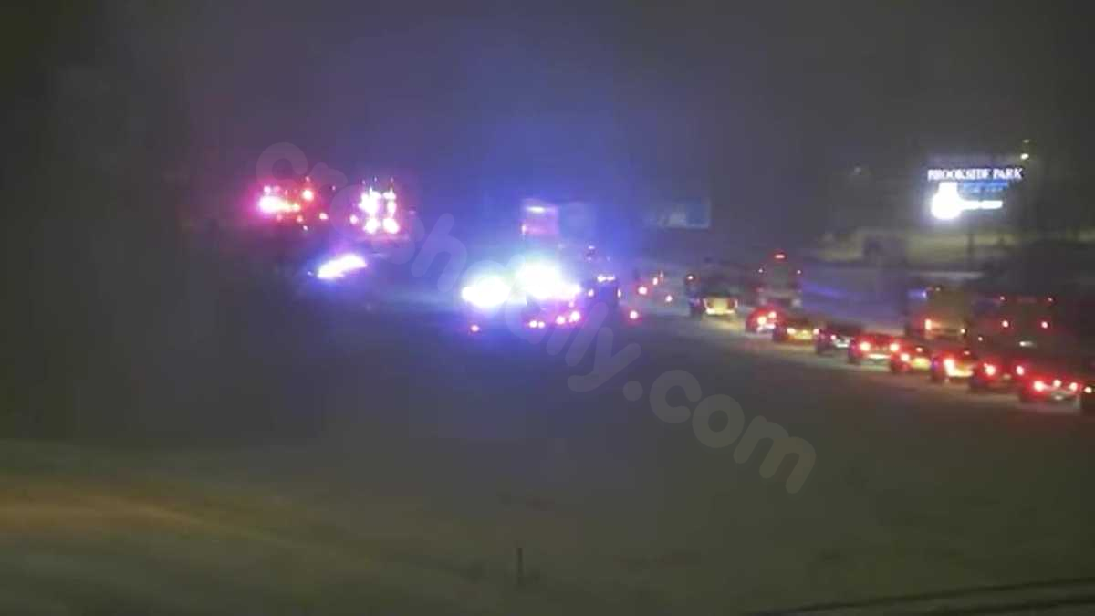 Pedestrian killed in vehicle accident on I-93 in Salem Wednesday night