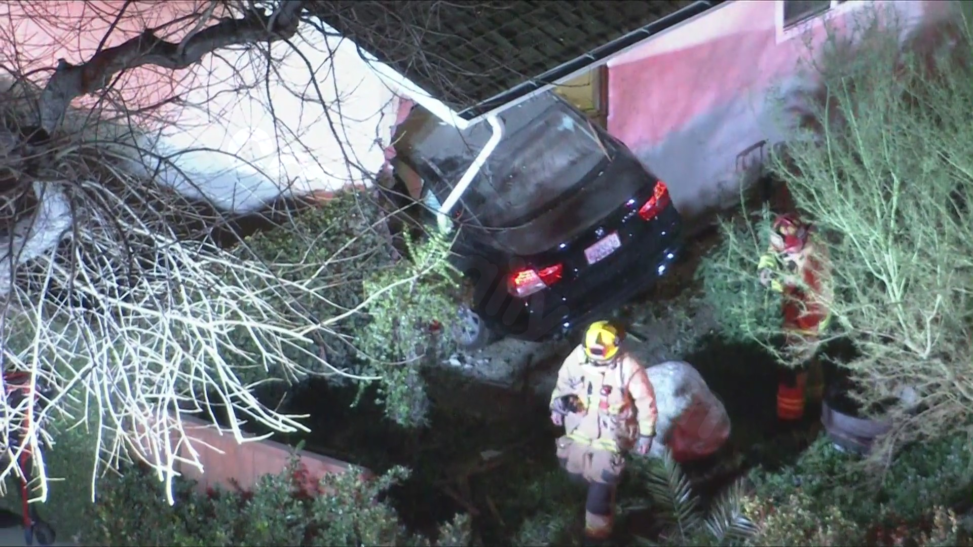Car crashes into house in Los Angeles