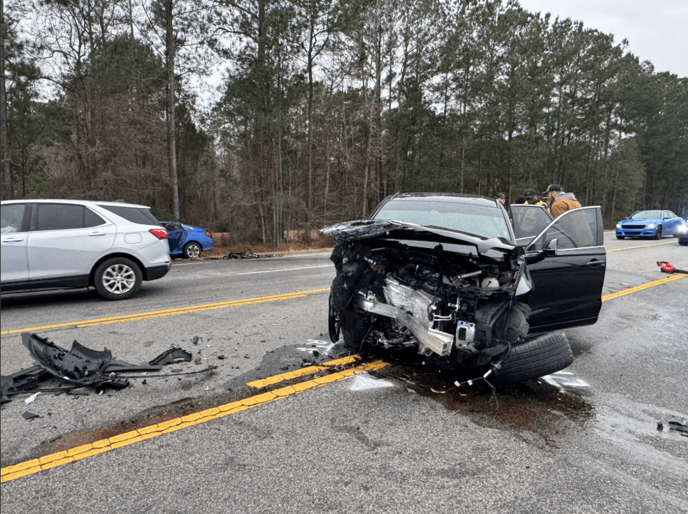1 killed, 1 wounded in Sunday morning accident in Liberty County