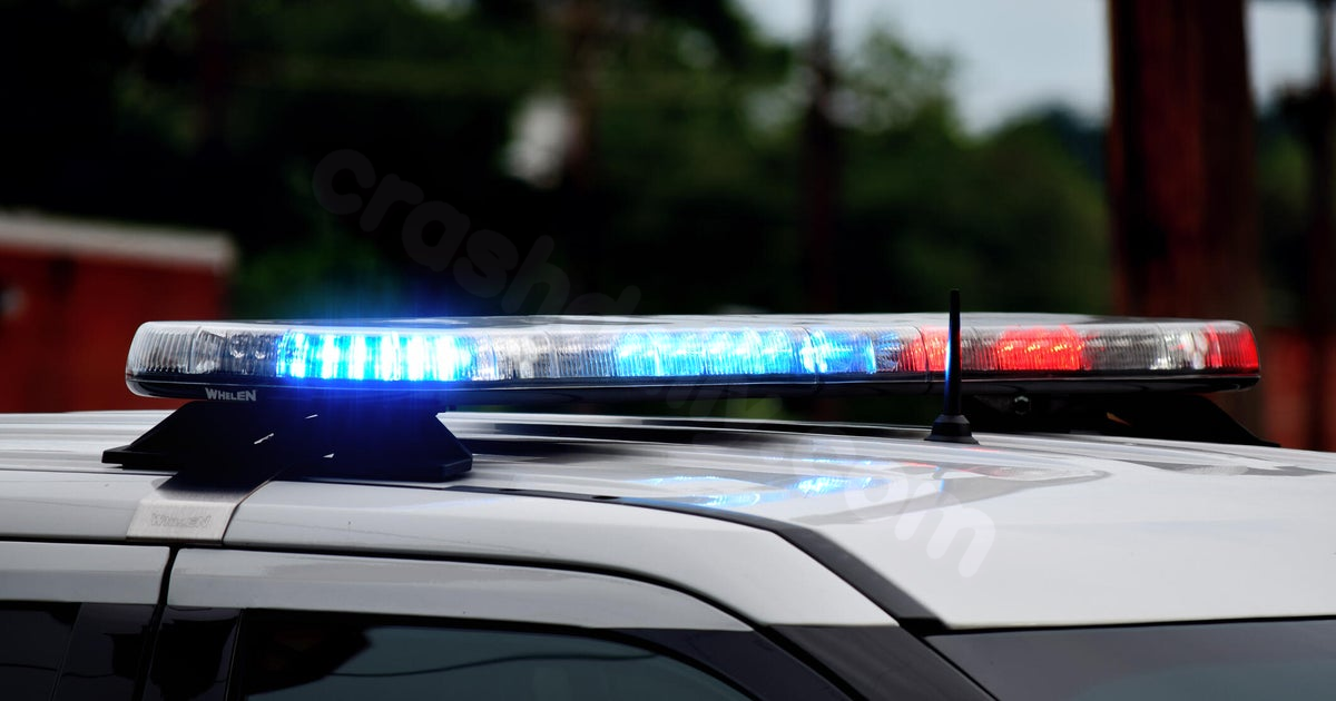 Men shot in Edgewood escape and crash car in Pittsburgh, authorities report