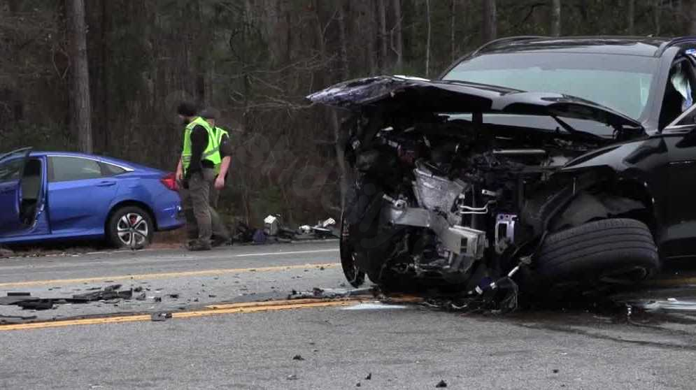 Fatal head-on collision near Liberty County High School on Sunday leads to woman's death