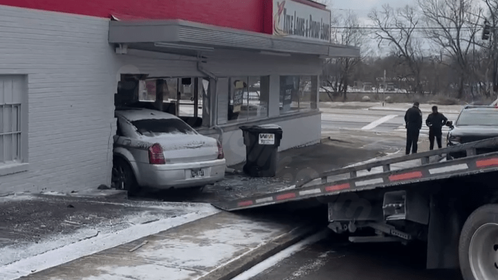 Vehicle collides with structure on Chapman Highway in South Knoxville