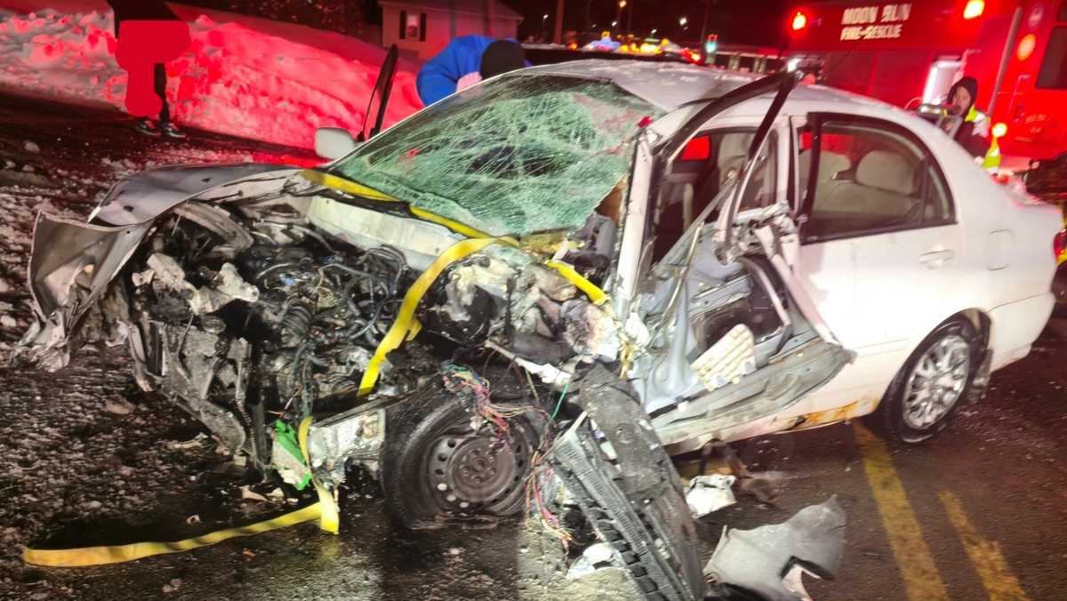 Driver trapped in vehicle after collision in Robinson Township