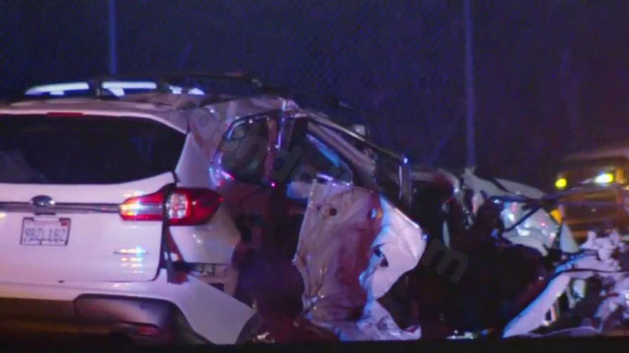1 fatality in minivan crash with Caltrans truck on 405 Freeway in Irvine