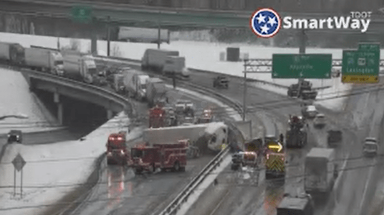 I-40 E lane near Asheville Highway in Knoxville reopens after truck crash
