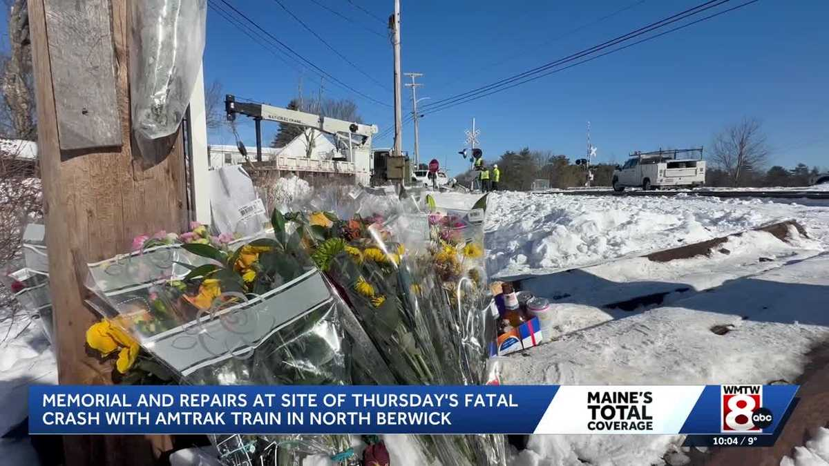 Community honors student who died in North Berwick train accident