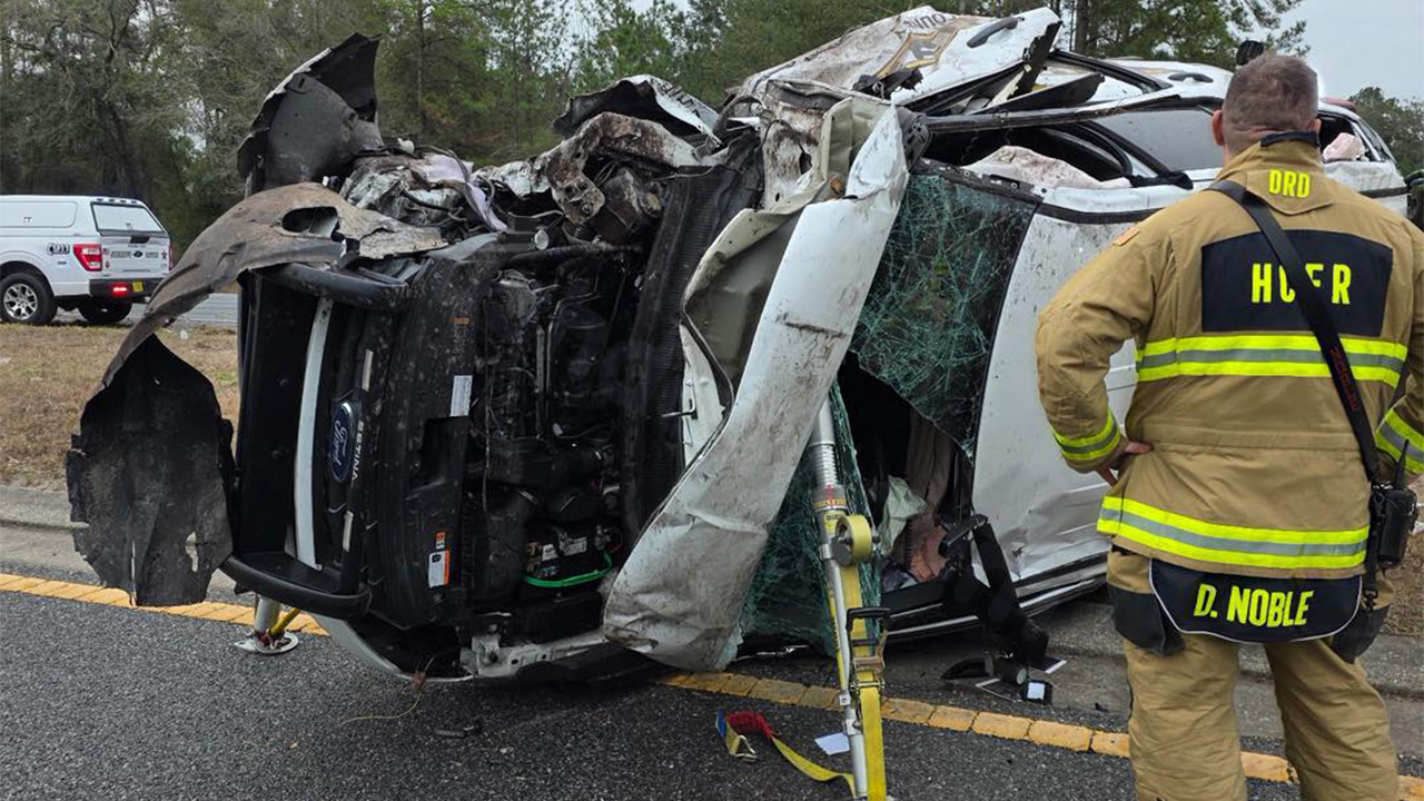 Rollover crash on US 41 in Brooksville injures deputy and driver: FHP