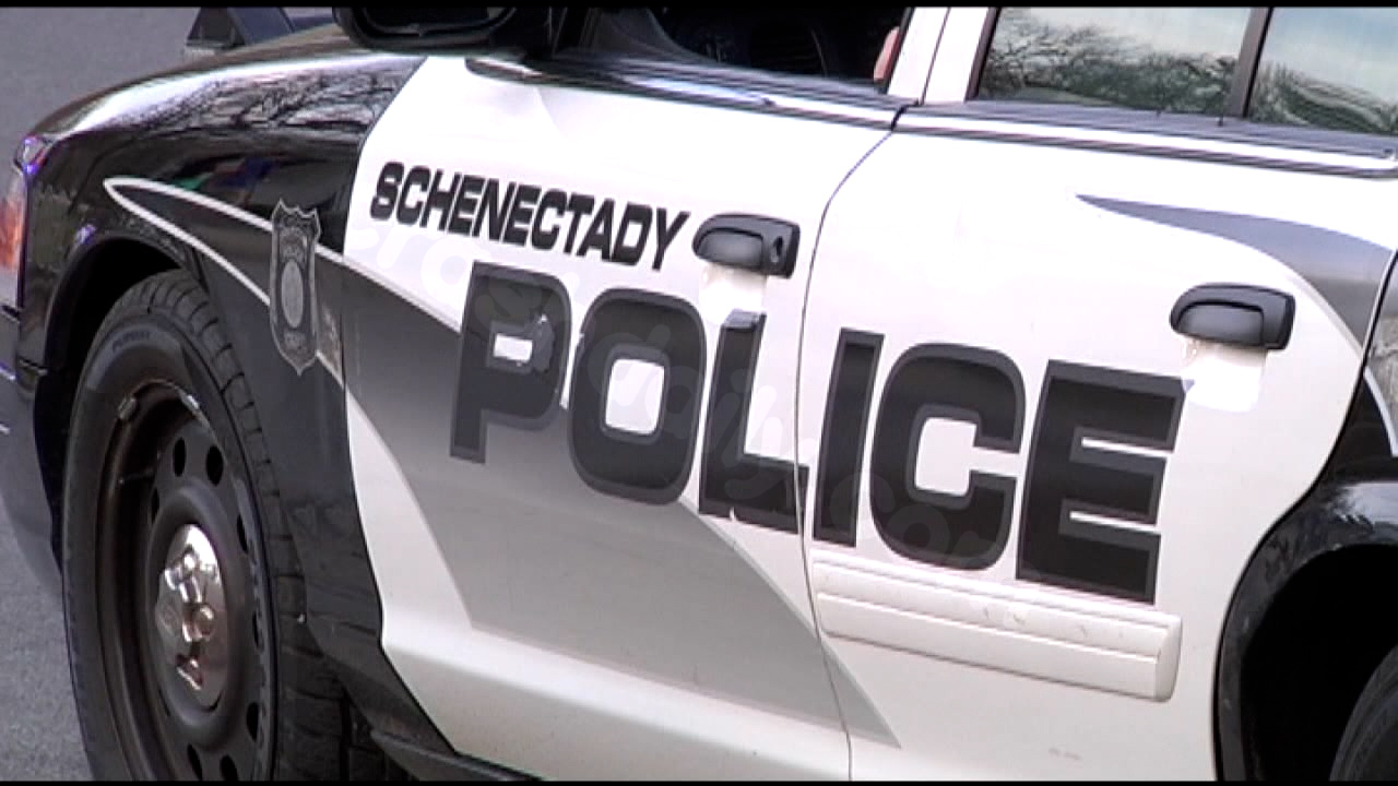 Schenectady PD investigates fatal auto-pedestrian crash