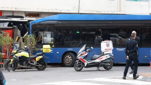 Bus crashes into shop in Ramat Gan, injuring 10; woman critically hurt
