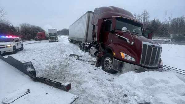 Multiple Semis Involved in Crash on I-74