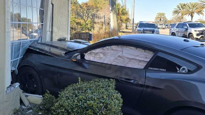 'Road rage' causes driver to crash car into Seminole County business, officials say