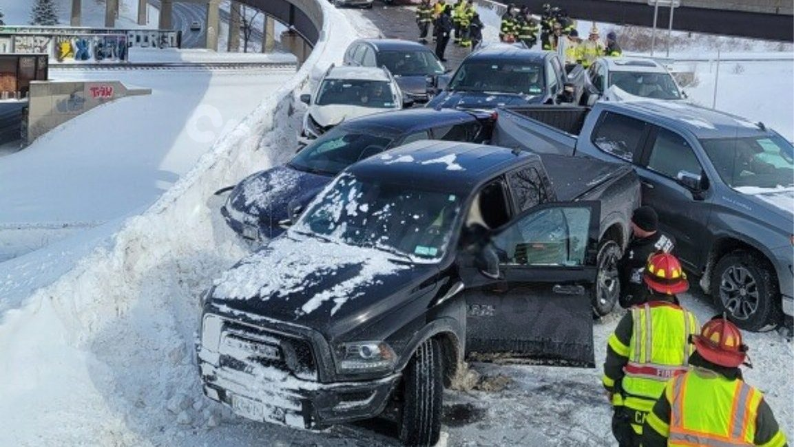 10 cars involved in crash on Rt. 590 South