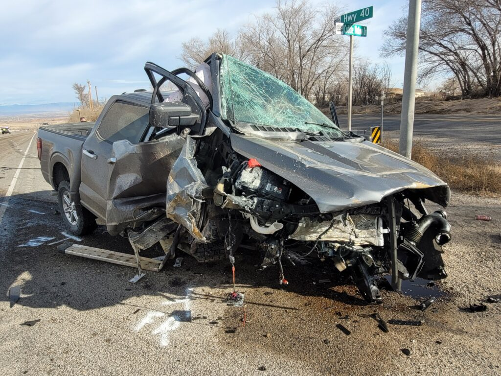 2 dead after head-on crash near Roosevelt, closure in place