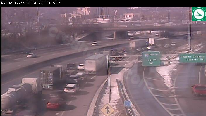 I-75 reopens near Brent Spence Bridge after crash involving semis