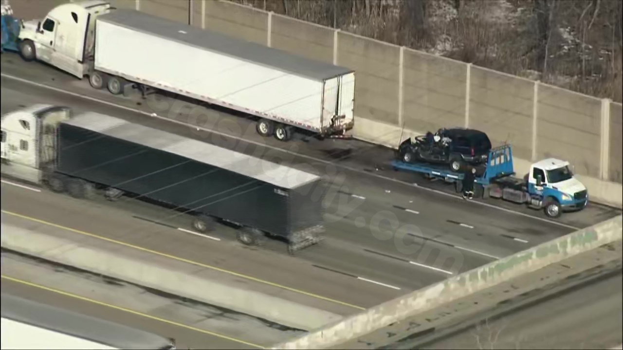 Car-semi crash shuts down part of I-80/94 in northwest Indiana