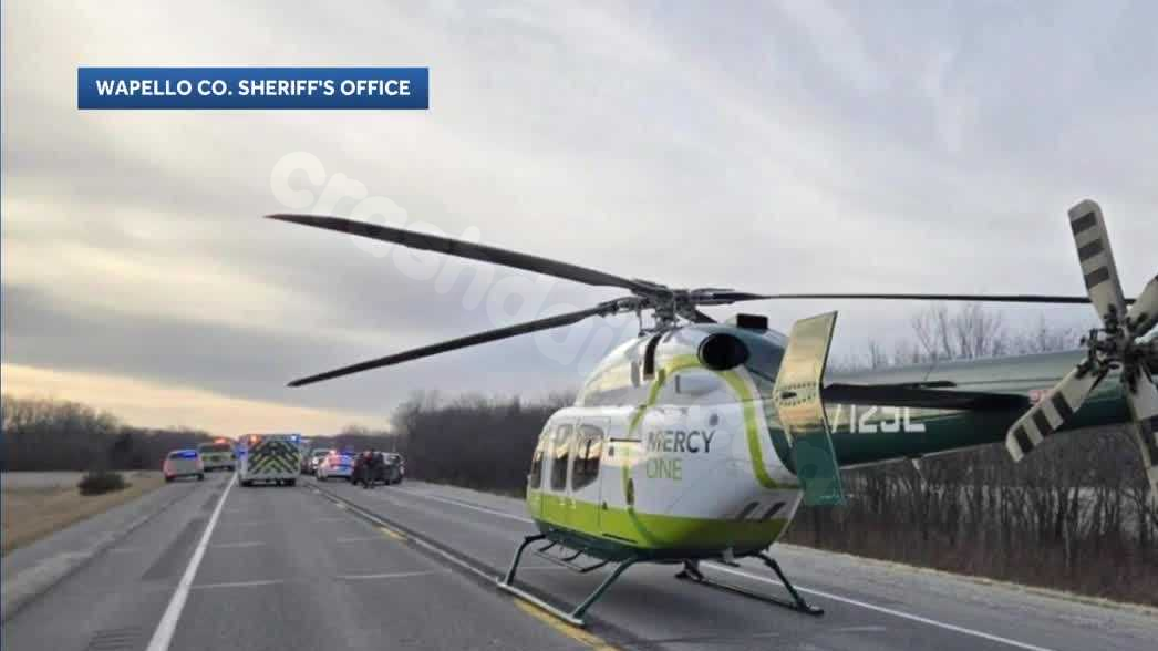 Construction worker hospitalized after vehicle accident in southeast Iowa