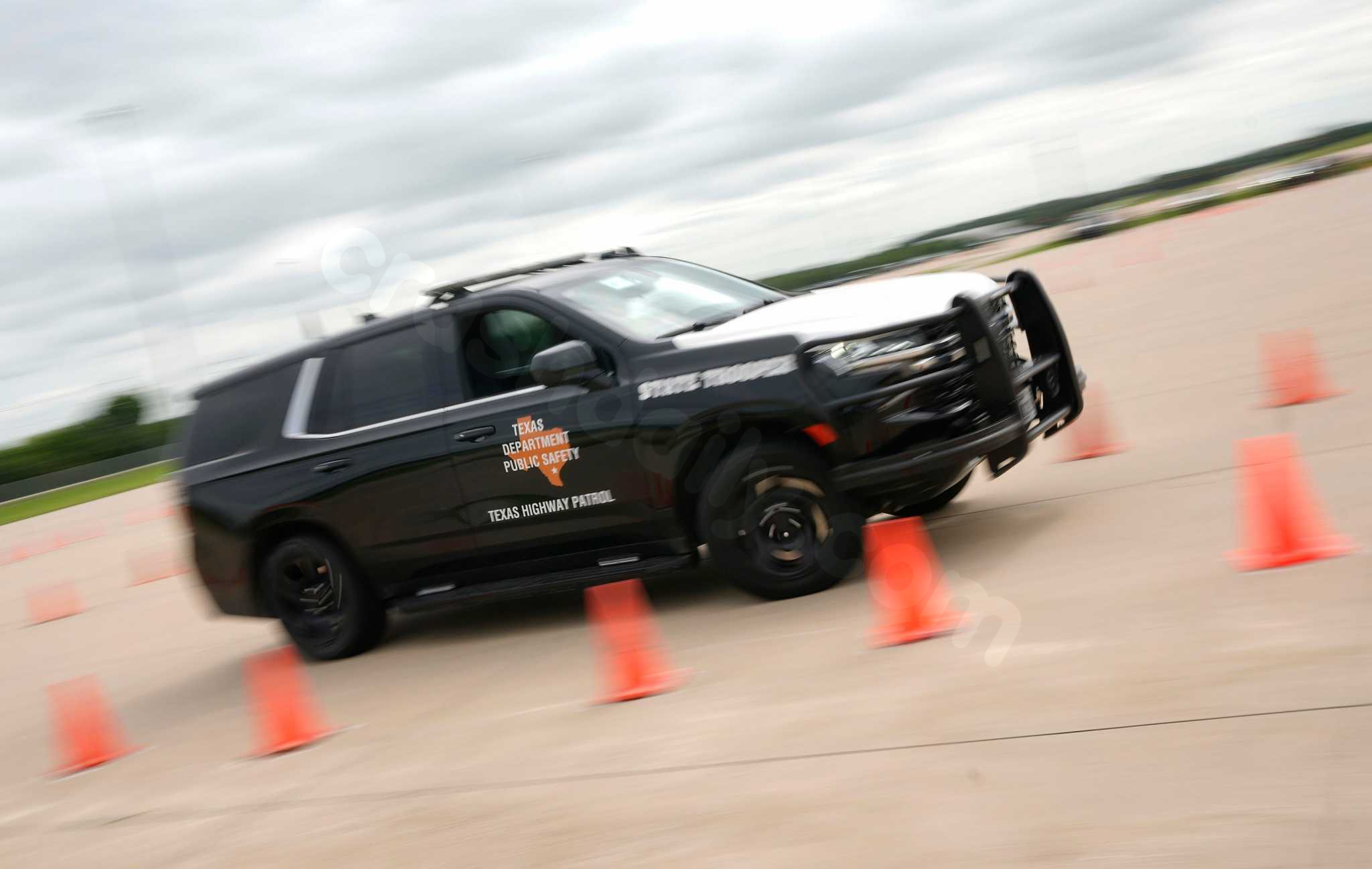 Motorcyclist dies in crash after DPS pursuit in Northeast Austin