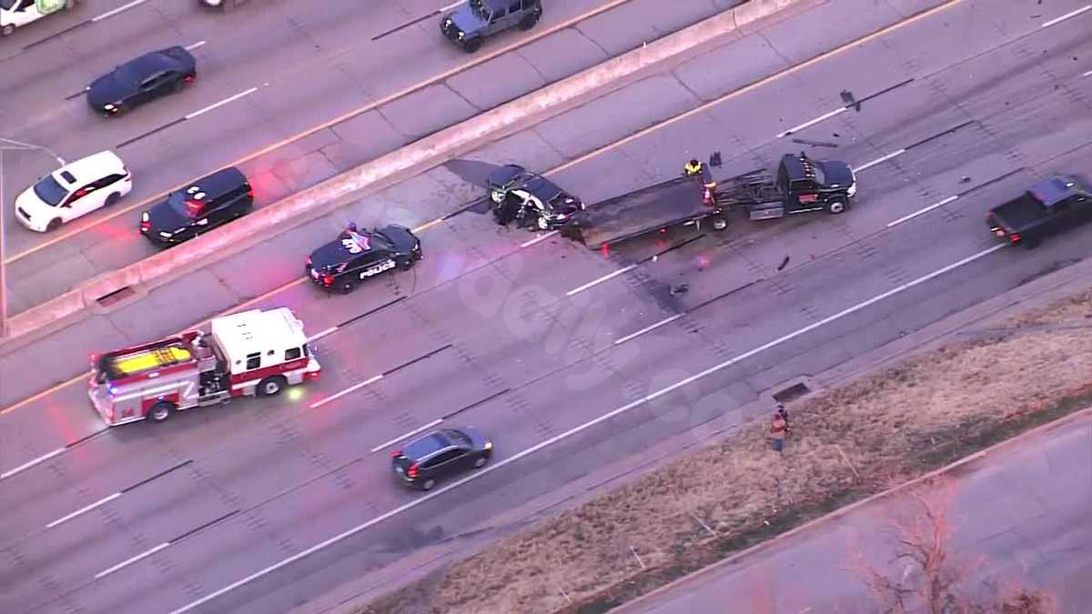SKY 5 LIVE: Crash blocking several lanes of traffic on northbound I-44 in OKC