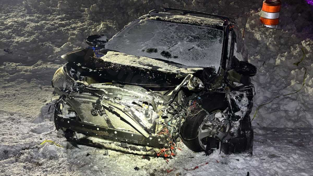 South Shore teen allegedly drove stolen car 100+ mph before crash