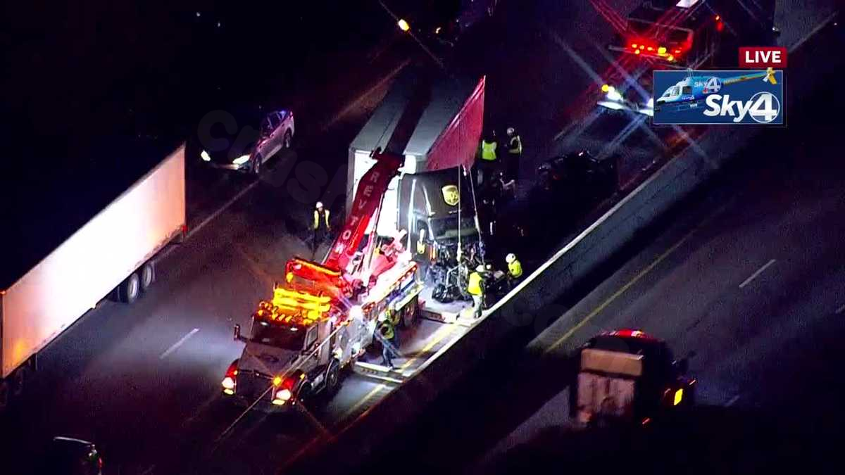 LIVE: One southbound lane blocked on I-85, traffic backed up for miles