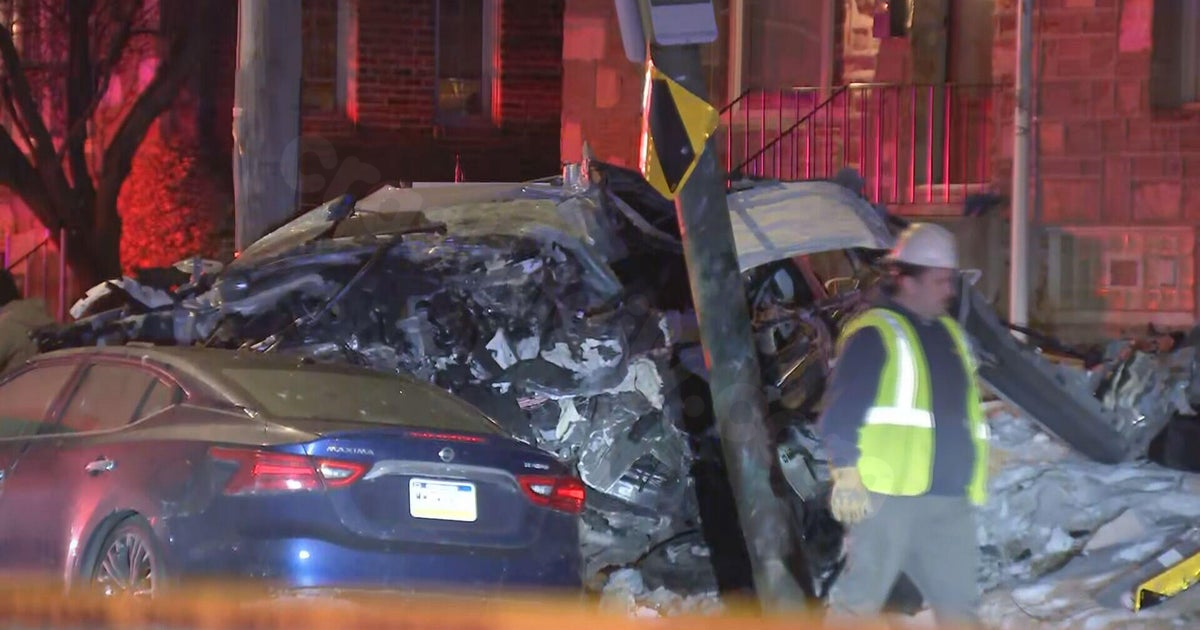 Man killed in high-speed crash in Philadelphia's Torresdale neighborhood, police say