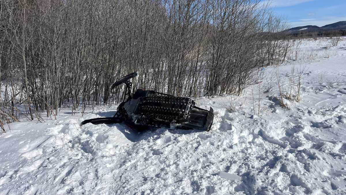 New Hampshire woman dies in snowmobile crash in Maine