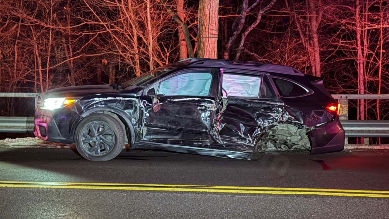 Two car crash results in both cars being totaled