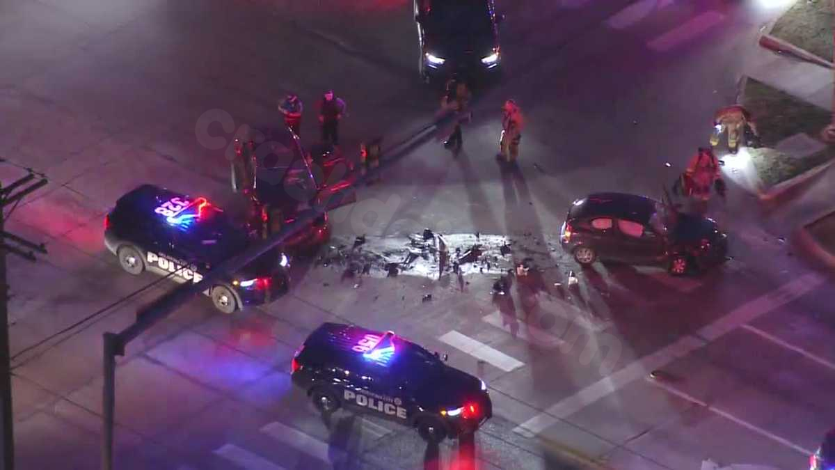 Several officers respond to multi-vehicle crash at southeast OKC intersection