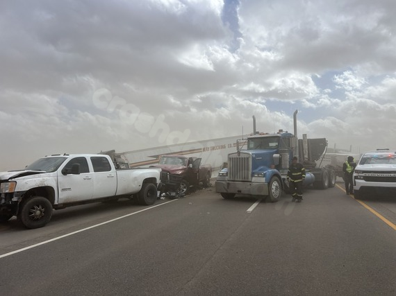 20+ agencies respond to deadly crash on I-25 south of Pueblo