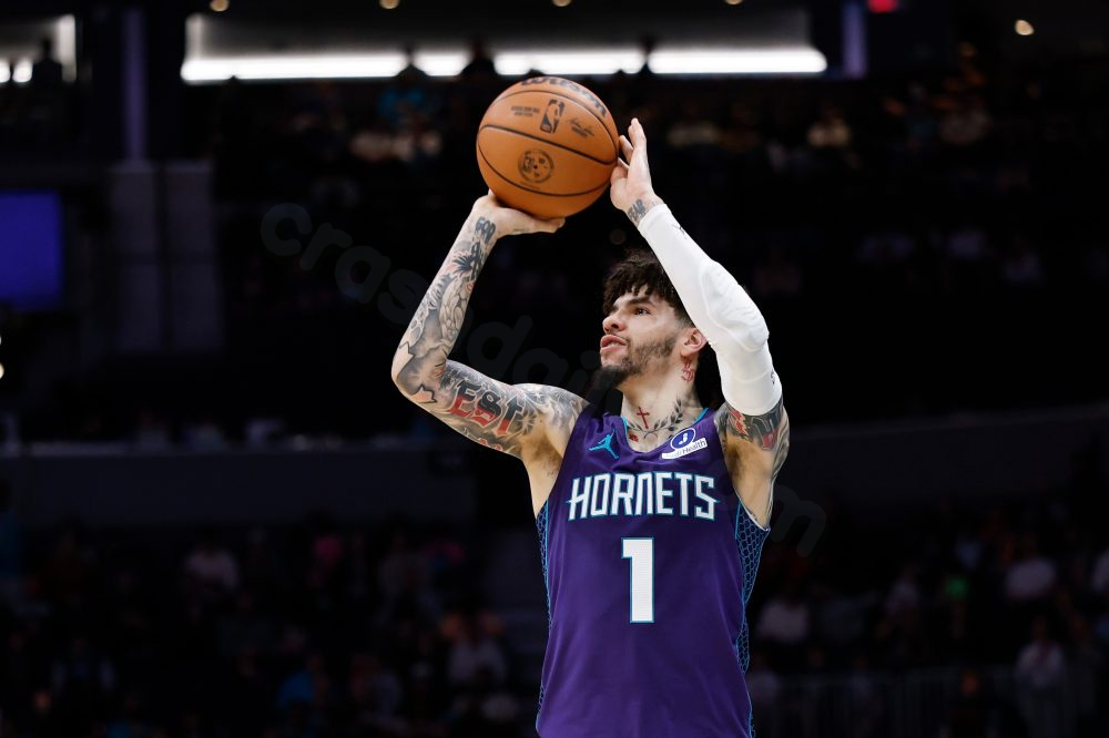 Hornets Star LaMelo Ball Unharmed in Downtown Charlotte Vehicle Collision