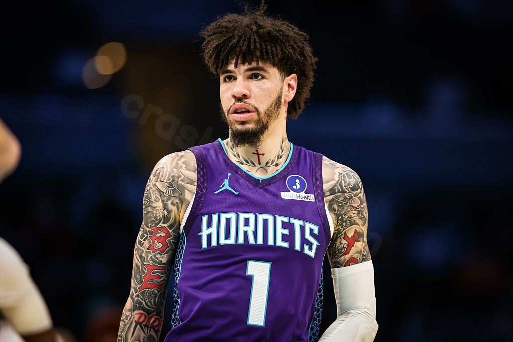 LaMelo Ball involved car accident in Uptown Charlotte