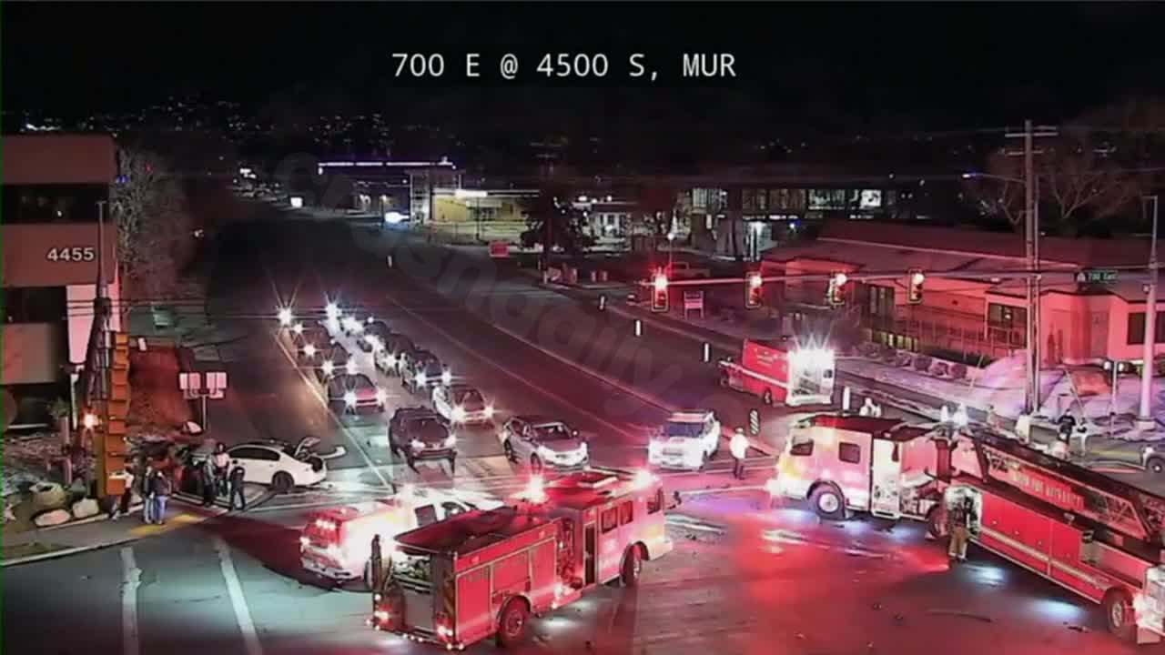 TRAFFIC ALERT: Vehicle crash in Murray causes road closure