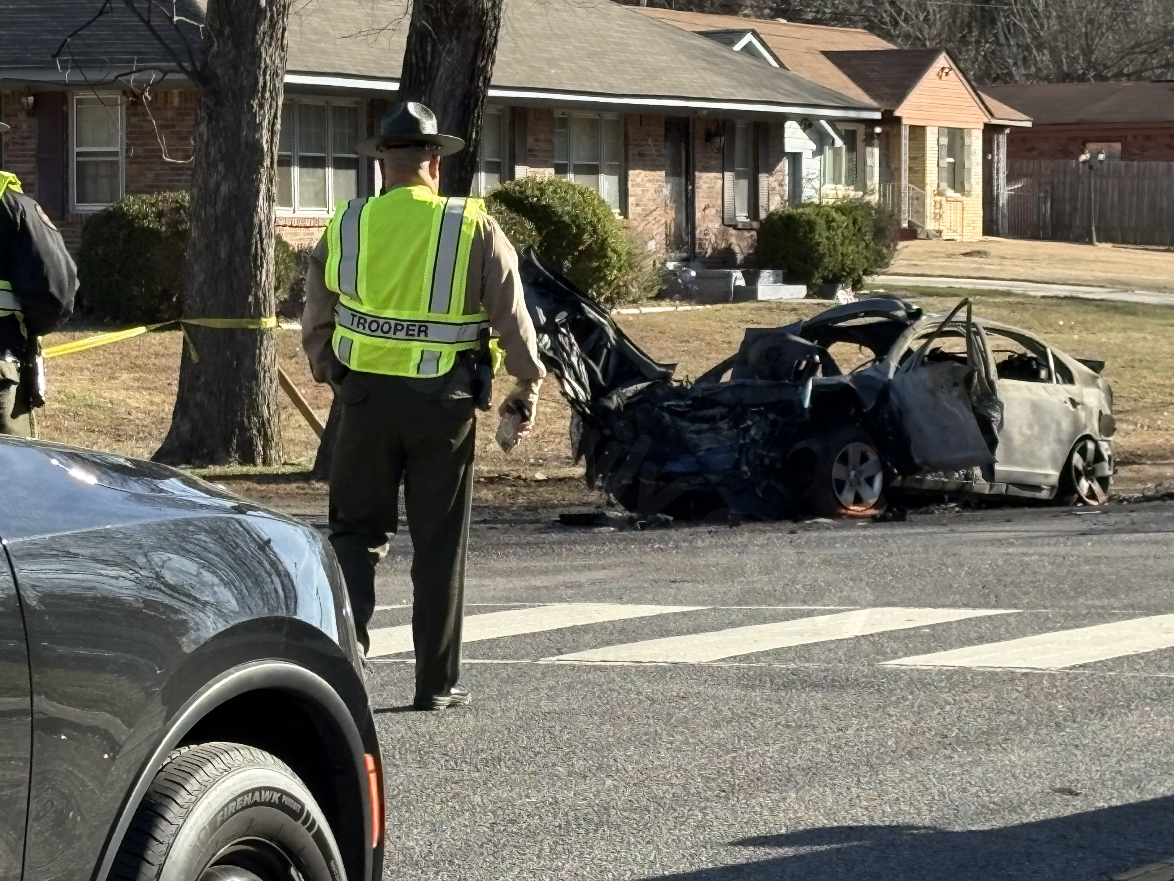 Driver dead after THP chase ends in crash on Frayser street