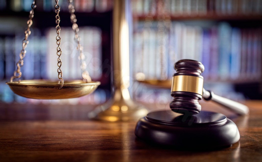 Survivor of Fatal Jay County Crash Sues Semi Driver, Truck Companies