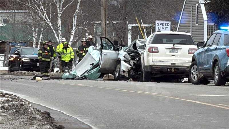 Multiple vehicles, including trash truck, involved in serious crash in Norway, Maine