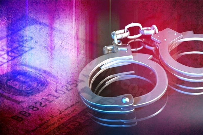Car crash turns into robbery on Highland, suspect arrested