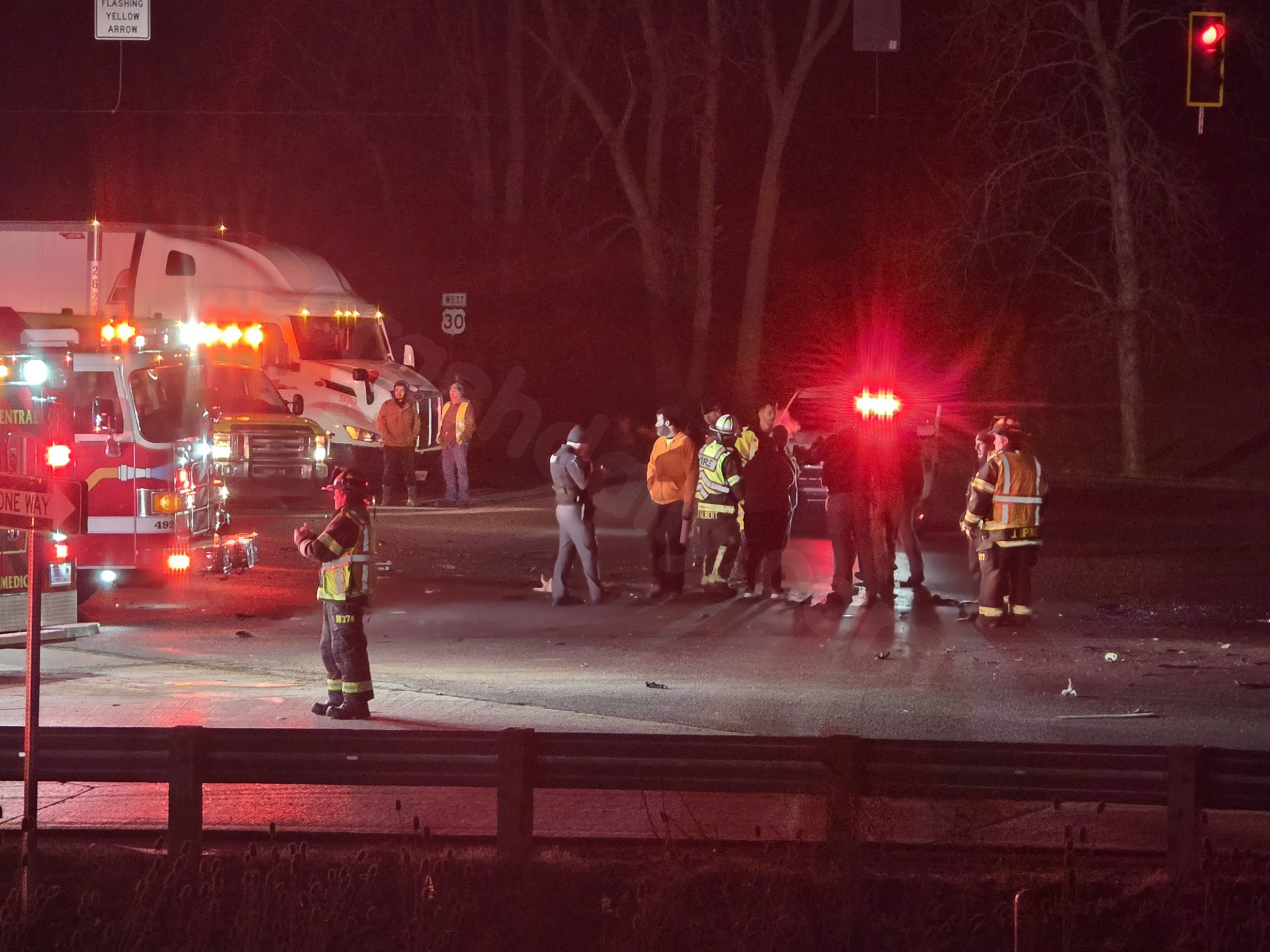 One eastbound lane now open following crash on U.S. 30 at Whitley/Allen County line