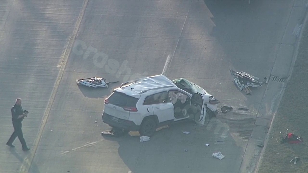 Car crash in Sterling Heights closes 18 1/2 Mile, police investigating