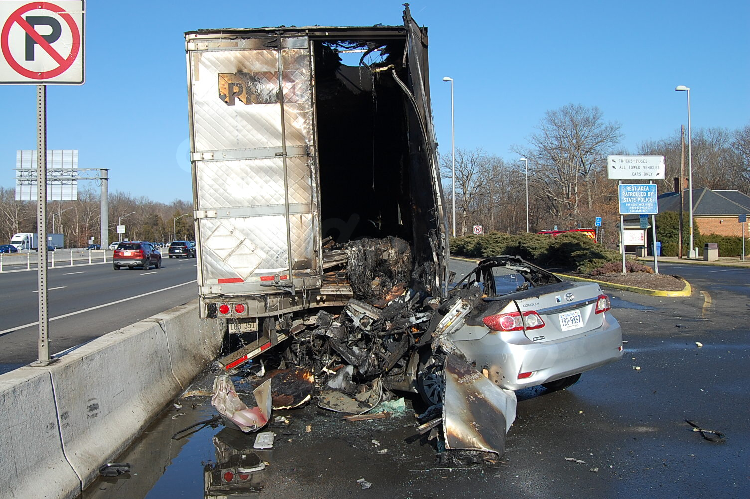 Driver dead after fiery rest stop crash in Virginia