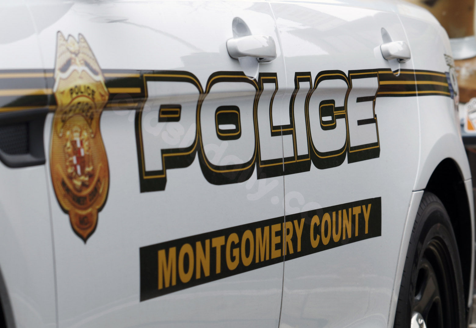 Man dies after being struck by car in Rockville