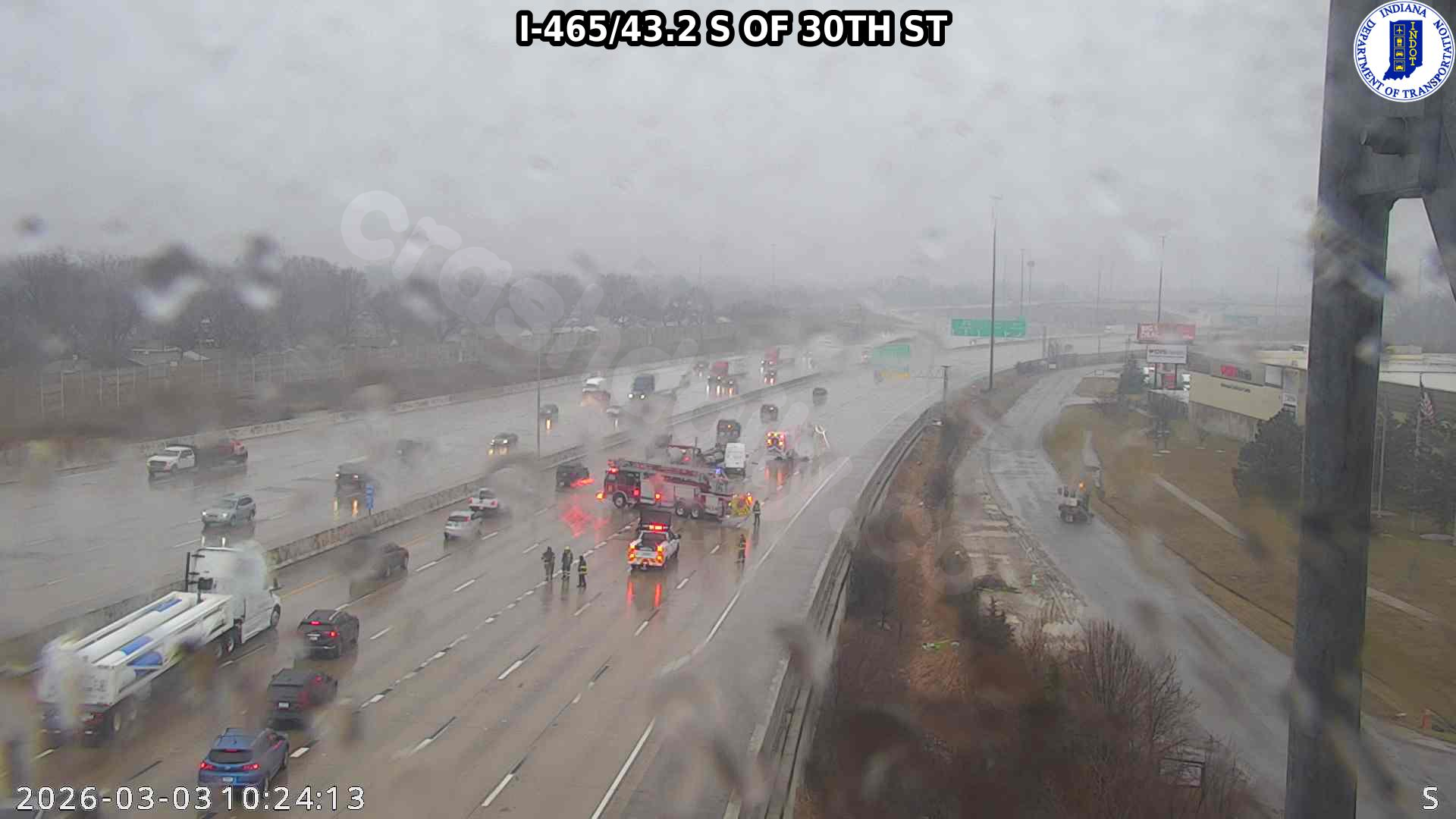 INDOT: Semi crash caused closure of portion of I-465 SB