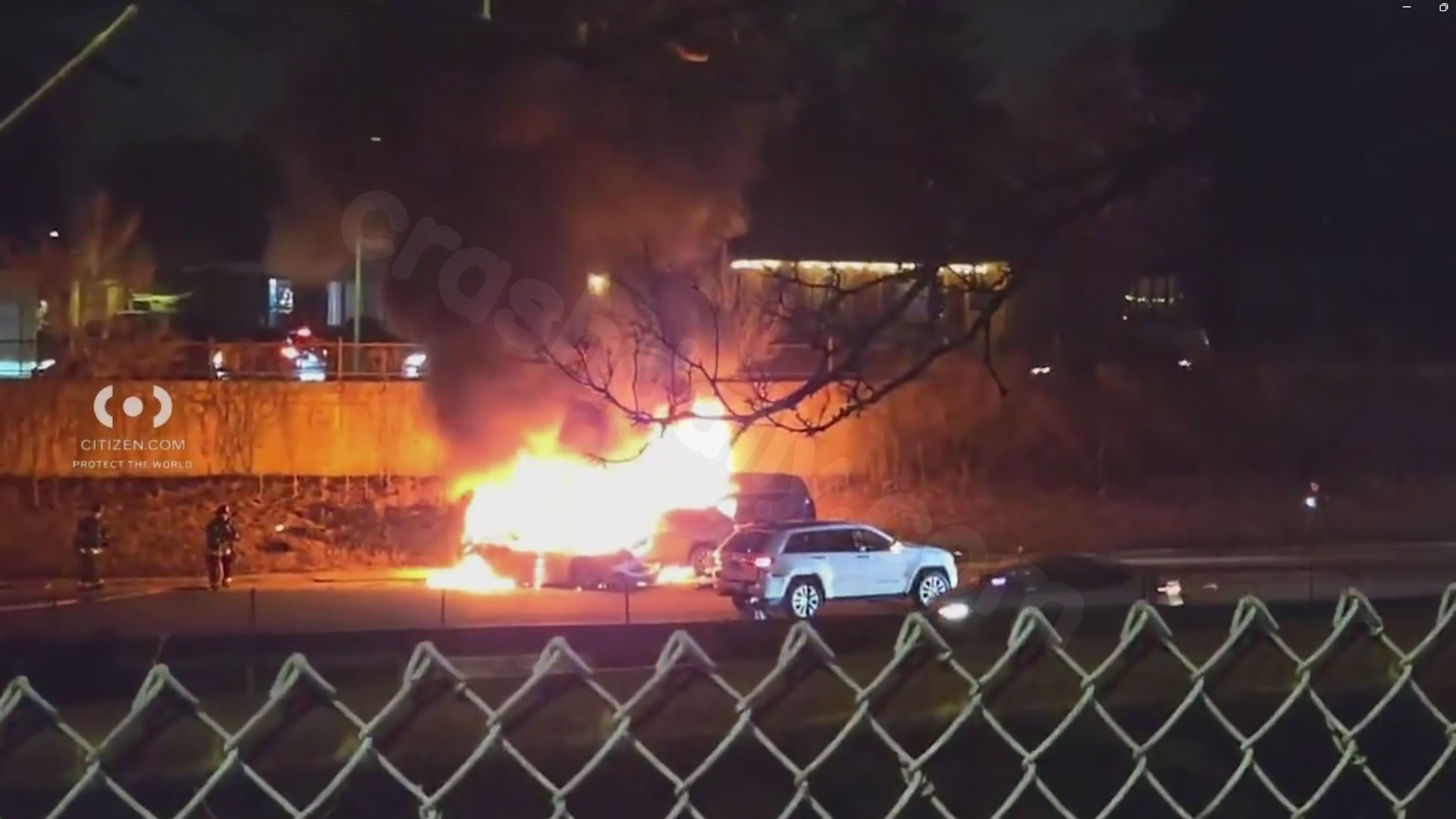1 killed in fiery overnight crash along the Kennedy Expressway