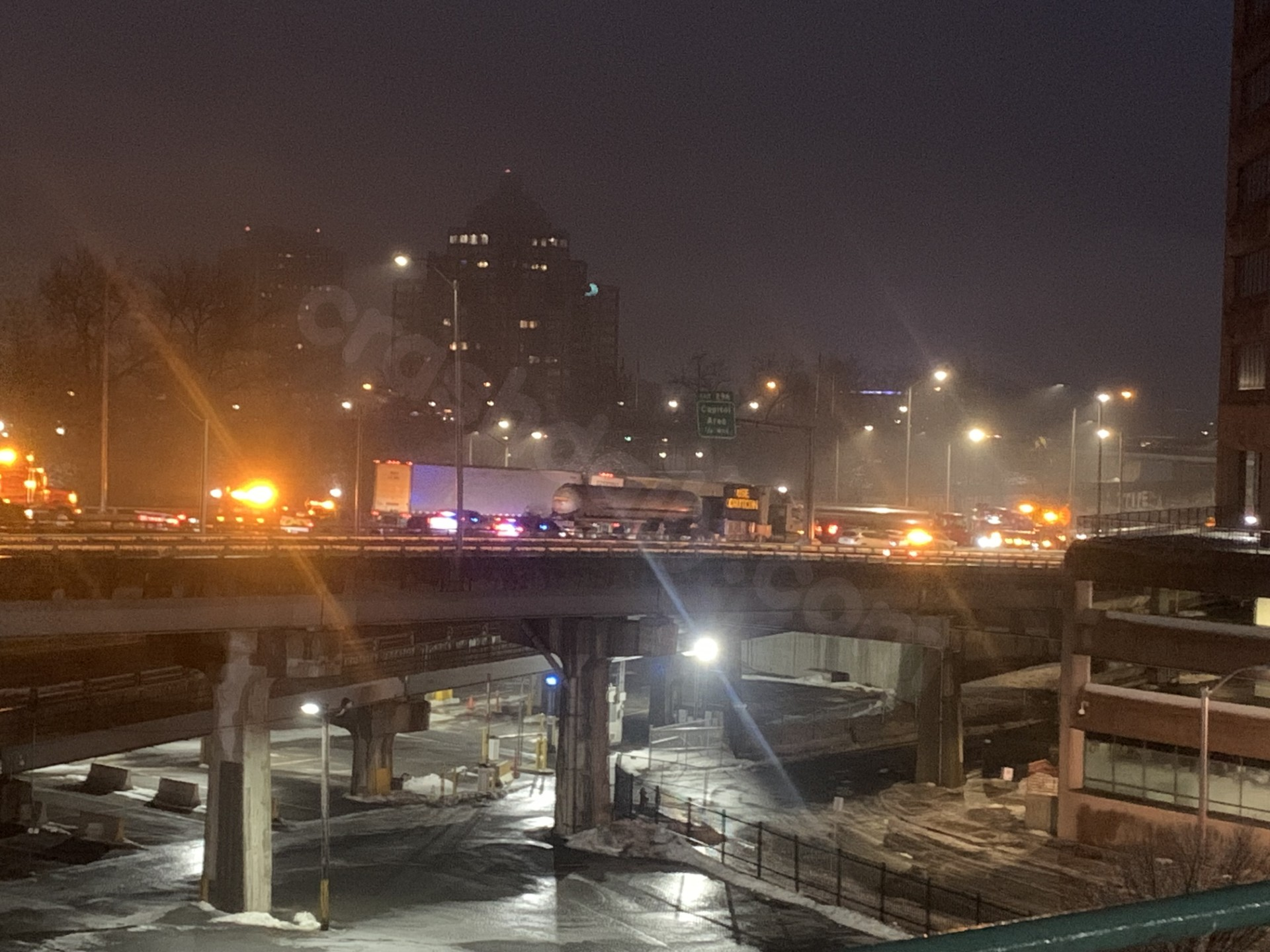 Tanker crash, pile up shuts down I-91 South in Hartford