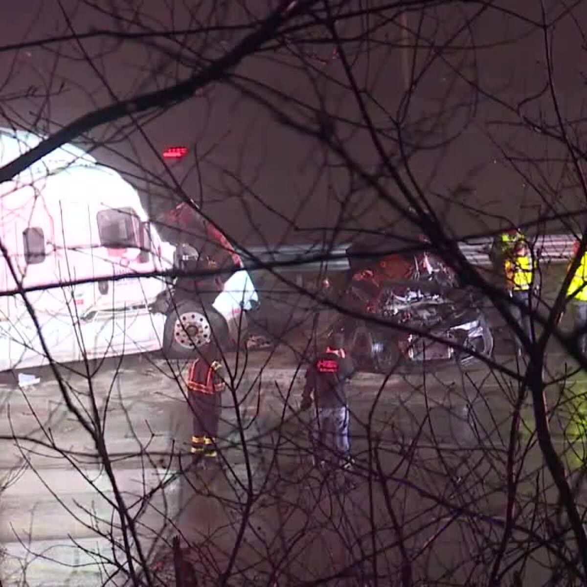 Driver dead after crash on I-275 at 8 Mile in Livonia